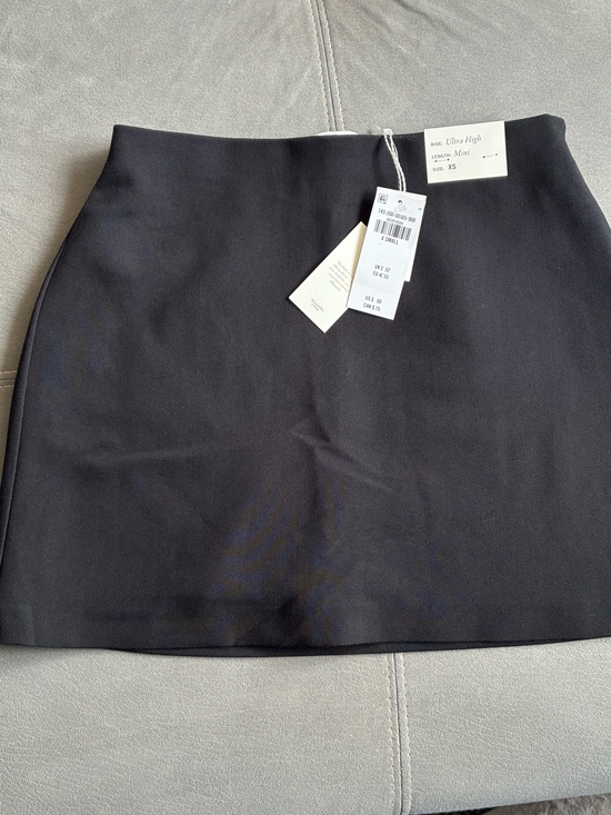 Abercrombie & Fitch Dresses & Skirts - Abercrombie Ultra High Rise Mini Skort - Size XS